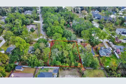 10615 Twin Oak Drive, Conroe, TX 77385 - Photo 11