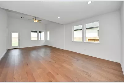 7731 Clover Gully Lane, Katy, TX 77493 - Photo 17