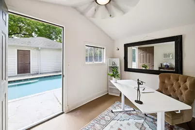 2 Chatterbird Lane, The Woodlands, TX 77380 - Photo 31