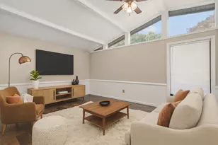 2021 14th Ave N, Texas City, TX 77590 - Photo 3