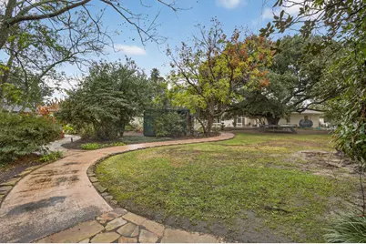 2801 Merriman Street, Port Neches, TX 77651 - Photo 43