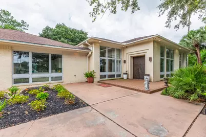 2801 Merriman Street, Port Neches, TX 77651 - Photo 5