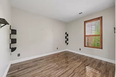 8422 W Sienna Cove Lane, Houston, TX 77083 - Photo 11