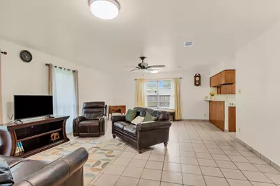 14806 Dogwood Tree Street, Houston, TX 77060 - Photo 9