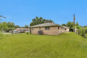 14806 Dogwood Tree St, Houston, TX 77060 - Photo 5