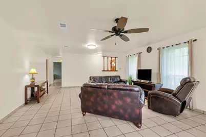 14806 Dogwood Tree Street, Houston, TX 77060 - Photo 11
