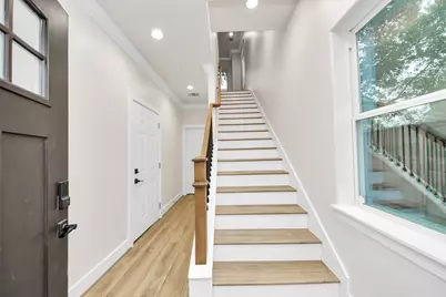 2007 Briley Street, Houston, TX 77004 - Photo 9