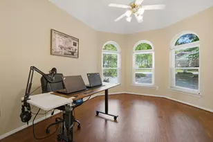 39 Wedgewood Blvd, Conroe, TX 77304 - Photo 31