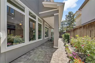 5727 Brancott Way, Houston, TX 77096 - Photo 31