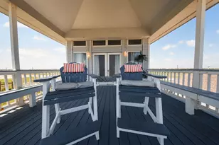 13026 John Reynolds Rd, Galveston, TX 77554 - Photo 27