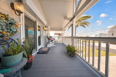 13026 John Reynolds Road, Galveston, TX 77554 - Photo 23