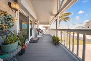 13026 John Reynolds Rd, Galveston, TX 77554 - Photo 23