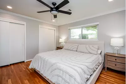 5727 Arboles Drive, Houston, TX 77035 - Photo 17
