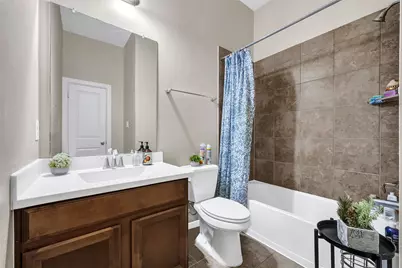 12739 Bridle Springs Lane, Houston, TX 77044 - Photo 17