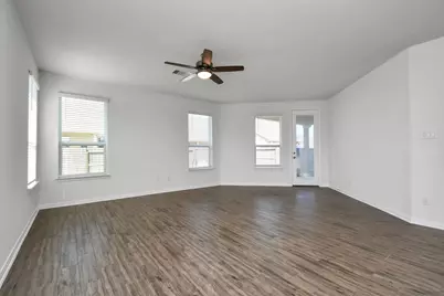 10326 Mount Winchell Drive, Rosharon, TX 77583 - Photo 17