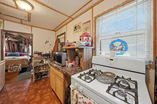 403 N Hill St, Itasca, TX 76055 - Photo 5