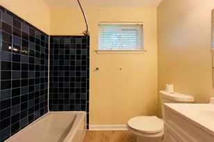 17014 Forest Bend Ave, Friendswood, TX 77546 - Photo 19
