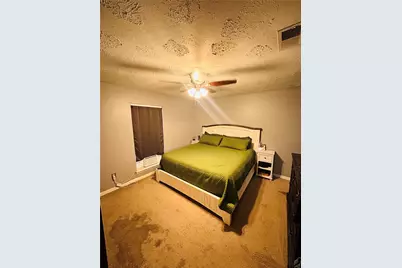 2 Travis Court, Angleton, TX 77515 - Photo 13