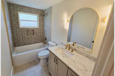 10711 Ella Lee Lane, Houston, TX 77042 - Photo 7