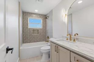 10711 Ella Lee Ln, Houston, TX 77042 - Photo 39