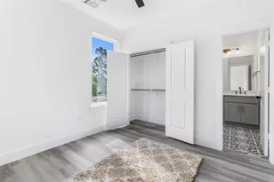 409 Alvia Run Ln, Houston, TX 77018 - Photo 19