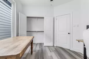 409 Alvia Run Ln, Houston, TX 77018 - Photo 25