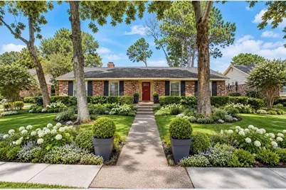 10706 Inwood Drive, Houston, TX 77042 - Photo 1