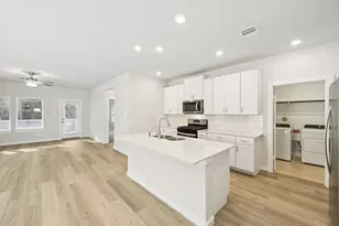 5721 Adamite Wy, Houston, TX 77048 - Photo 3