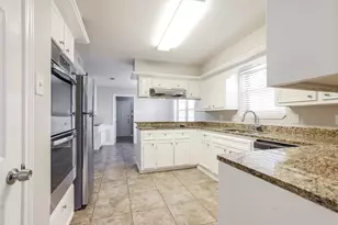 11715 Gardenglen Dr, Houston, TX 77070 - Photo 7