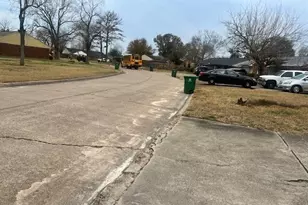 4324 Goulburn Dr, Houston, TX 77045 - Photo 3