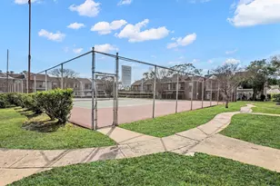 2800 Jeanetta St, Houston, TX 77063 - Photo 11