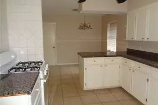 11215 Mayfield Rd, Houston, TX 77043 - Photo 7