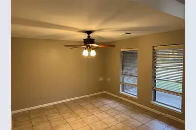 11215 Mayfield Road, Houston, TX 77043 - Photo 11