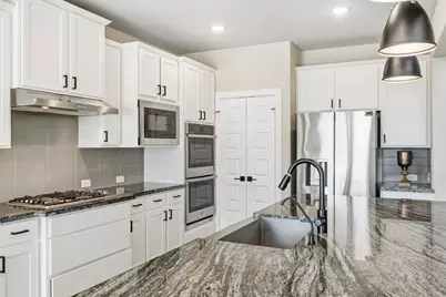 702 Hooks Trail, League City, TX 77573 - Photo 17