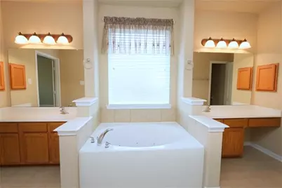 6815 Clemson Lane, Sugar Land, TX 77479 - Photo 23