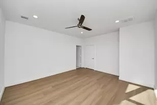 9146 Besos Ln, Houston, TX 77051 - Photo 27