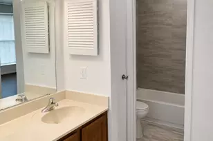 2103 Place Rebecca Ln, Houston, TX 77090 - Photo 5