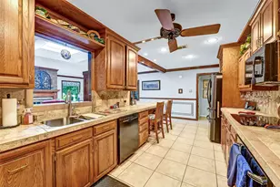 13320 County Rd 184, Alvin, TX 77511 - Photo 15