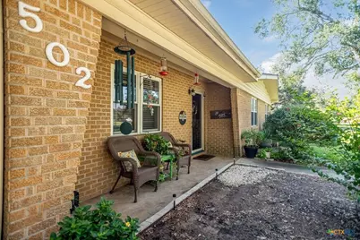 502 Avenue G, El Campo, TX 77437 - Photo 3