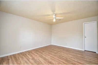 7623 Kite Hill Drive, Houston, TX 77041 - Photo 17