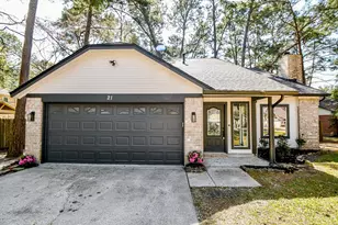 21 Edgewood Forest Ct, The Woodlands, TX 77381 - Photo 1