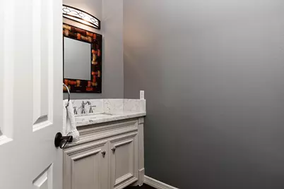 6 Noble Bend Place, The Woodlands, TX 77382 - Photo 11