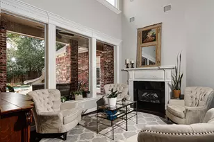 6 Noble Bend Pl, The Woodlands, TX 77382 - Photo 5