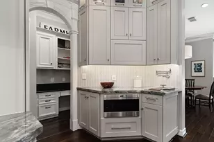 6 Noble Bend Pl, The Woodlands, TX 77382 - Photo 17