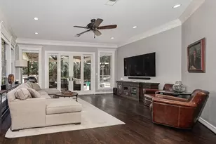 6 Noble Bend Pl, The Woodlands, TX 77382 - Photo 19
