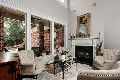 6 Noble Bend Place, The Woodlands, TX 77382 - Photo 5