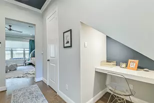 8816 Hollywood Garden Ln, Houston, TX 77080 - Photo 3