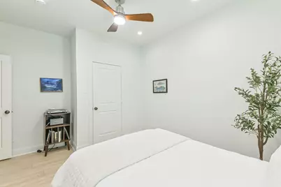 8816 Hollywood Garden Lane, Houston, TX 77080 - Photo 31