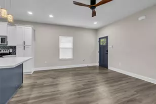 8529 Dosia St, Houston, TX 77051 - Photo 5