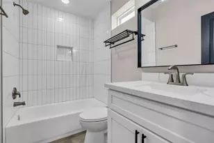 8529 Dosia St, Houston, TX 77051 - Photo 17